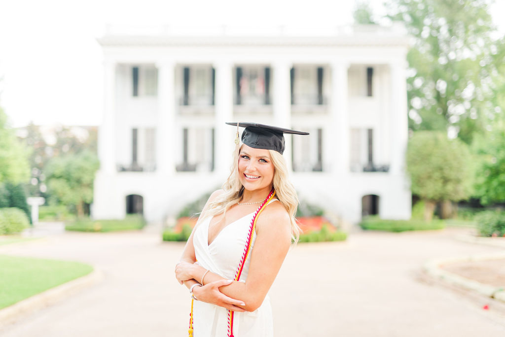 Graduation Session | The President's Mansion at The University of Alabama