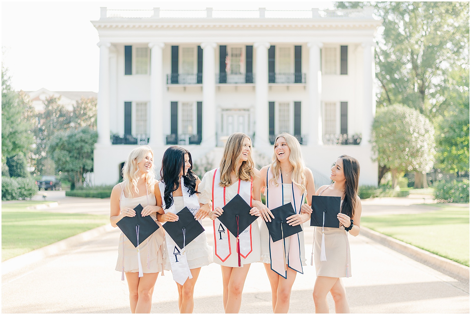 Group Graduation portraits at the President's Mansion at The University of Alabama